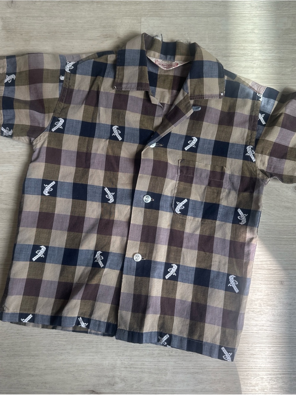 Vintage little boy Short-Sleeve Check Button-Up Shirt in Brown and Navy